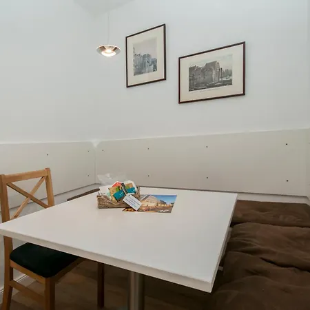Appartements In Der Historischen Deichstrasse Contactless Check In Amburgo Camera foto